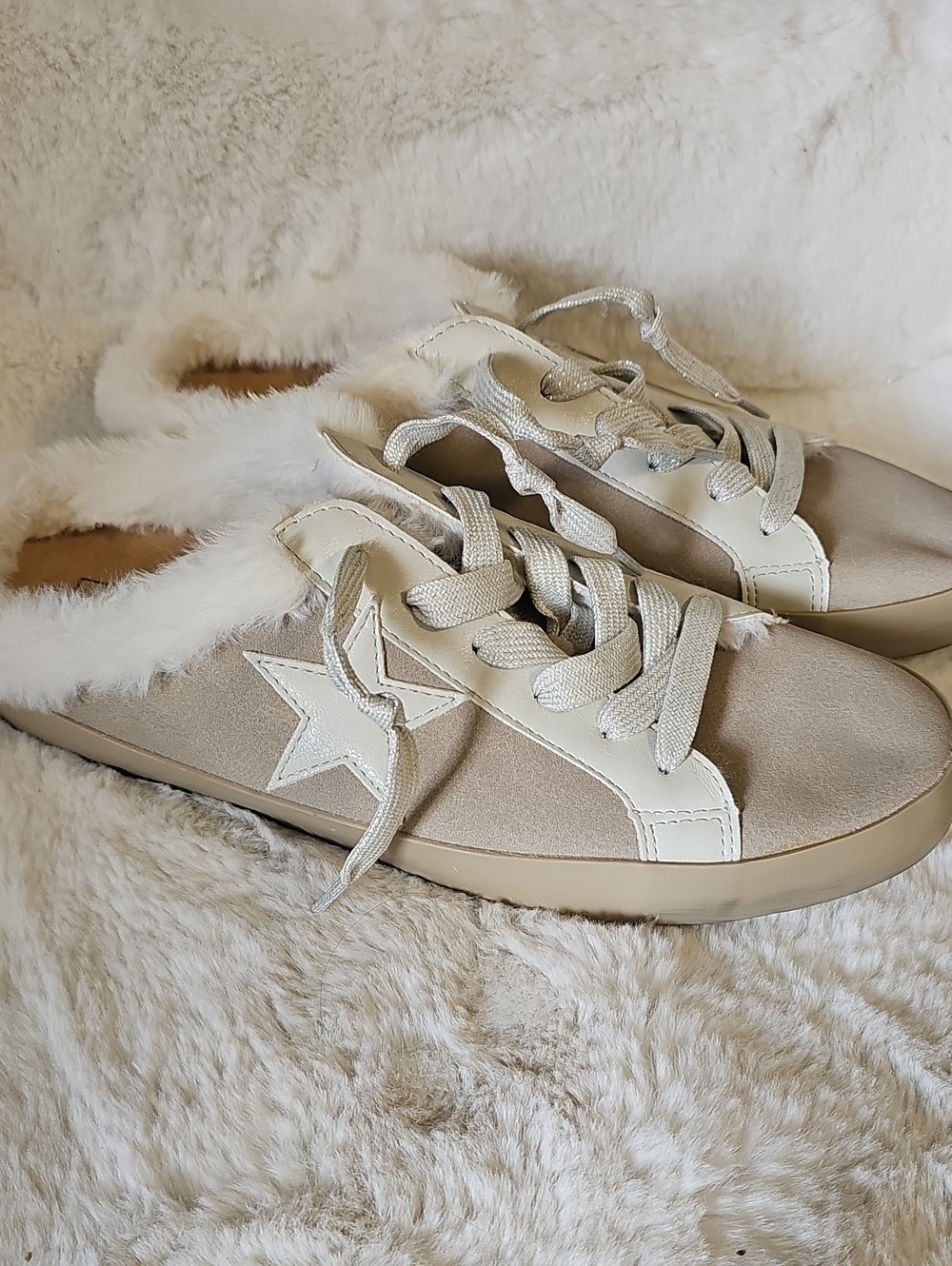 ShuShop Pinah Cozy Sneakers